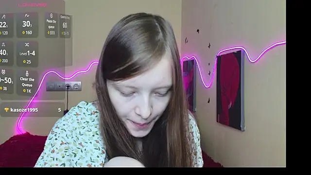 AliceHaris online show from October 14, 2025, 3:18 am