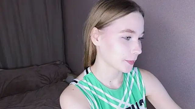 taddy shy online show from November 3, 2025, 3:37 pm