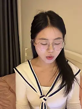 Ella-A9 online show from September 14, 2025, 2:50 pm