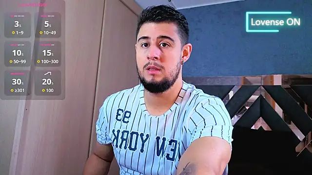 ryan evanss online show from November 3, 2025, 11:36 am