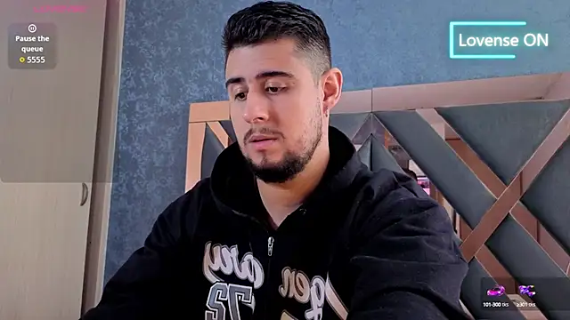 ryan evanss online show from October 13, 2025, 1:23 pm