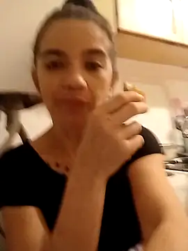 Snapshot of alinaalinutzq chatting on November 23, 2025, 7:02 pm alinaalinutzq online show from November 23, 2025, 7:02 pm