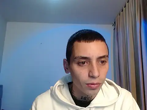 xalejo max online show from October 4, 2025, 10:55 pm