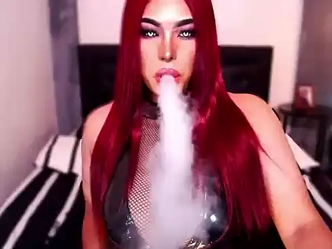 xTrixieMae online show from May 21, 2026, 2:20 am