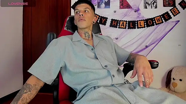 Savajelust online show from October 21, 2025, 2:33 am