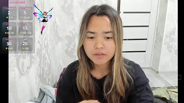 Snapshot of saika_blush chatting on November 10, 2025, 10:53 am saika blush online show from November 10, 2025, 10:53 am