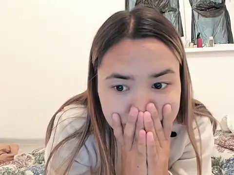 Snapshot of saika_blush chatting on October 3, 2025, 5:31 am saika blush online show from October 3, 2025, 5:31 am