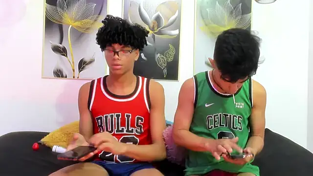 Violet Dream2 online show from March 7, 2026, 8:32 am