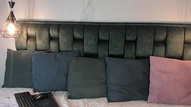 Bellarohs online show from March 26, 2026, 7:45 pm