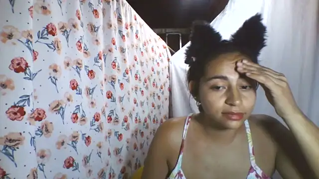 Anabelhotxx16 online show from October 11, 2025, 2:01 am