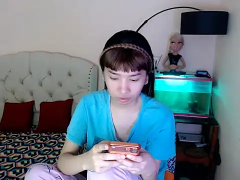 ShantalFoxxy  online show from February 8, 2026, 12:41 am