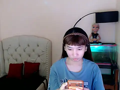 Snapshot of ShantalFoxxy_ chatting on April 22, 2026, 12:28 am ShantalFoxxy online show from April 22, 2026, 12:28 am
