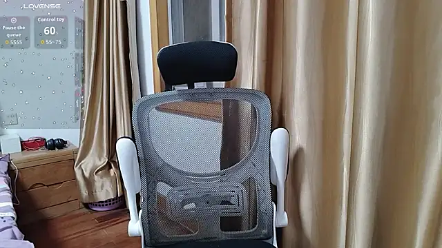 Haili-1 online show from September 26, 2025, 12:23 pm