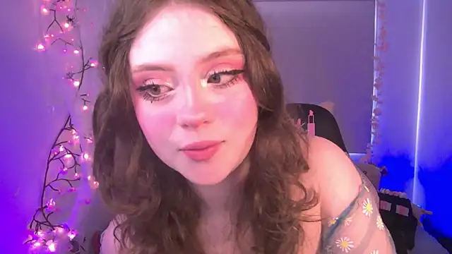 Lil bela online show from December 18, 2025, 12:20 pm