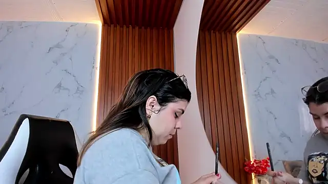 Snapshot of shasha_bloom chatting on September 15, 2025, 7:36 pm shasha bloom online show from September 15, 2025, 7:36 pm