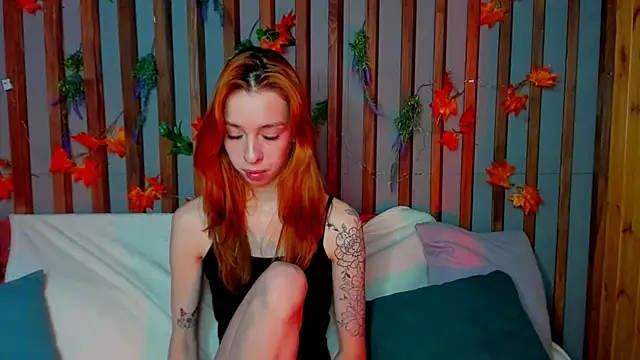 Lori Williams online show from December 1, 2025, 1:28 am