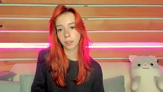 Lori Williams online show from September 22, 2025, 1:11 am