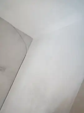 airamoon online show from October 2, 2025, 6:55 pm