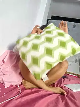 airamoon online show from January 10, 2026, 1:01 am