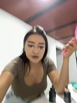 sweet artemiis online show from April 20, 2026, 8:21 pm