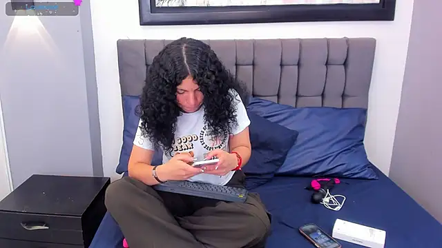 angelita martins online show from September 10, 2025, 8:30 pm