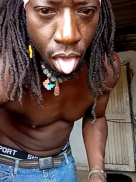 Blackpanther0115 online show from November 9, 2025, 5:17 pm