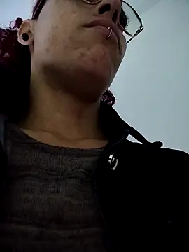 Pamelamiler   online show from September 10, 2025, 11:53 am