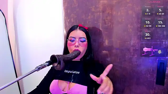 pocahontas lantina online show from March 15, 2026, 3:46 am