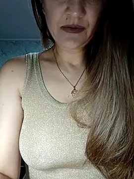 Viola3102 online show from November 13, 2025, 10:08 am