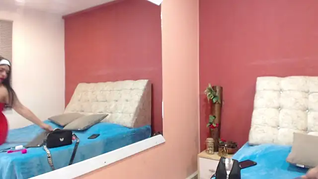 KateWelsin online show from November 1, 2025, 4:56 pm