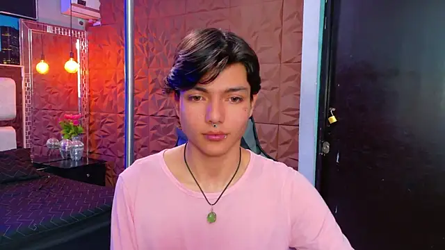 alandelrey57 online show from September 16, 2025, 4:46 am