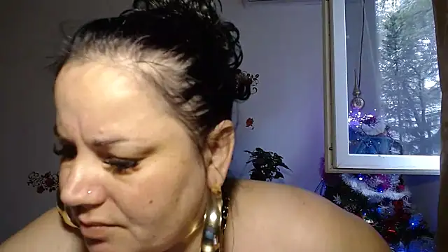 andreea2011 online show from November 5, 2025, 7:22 am