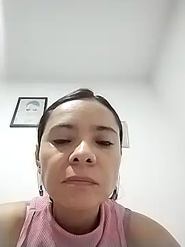 Cami Konor online show from October 13, 2025, 9:27 pm