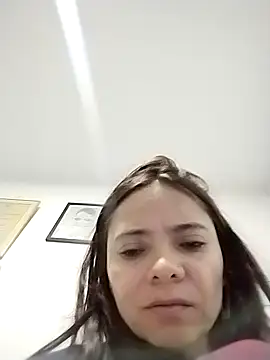 Cami Konor online show from October 20, 2025, 3:41 am