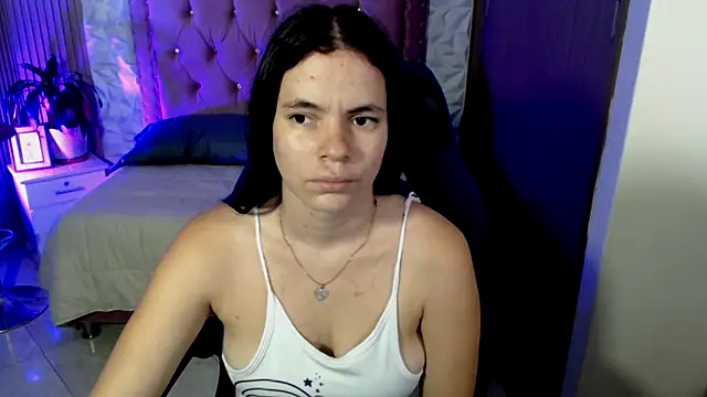 maira tf online show from December 16, 2025, 3:44 am