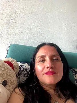 kataleya 29 online show from September 10, 2025, 4:28 pm