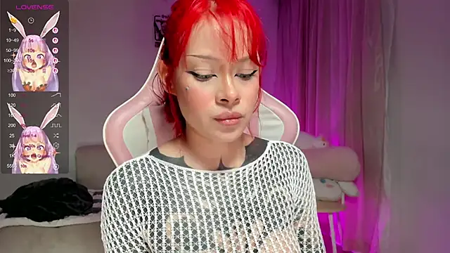 AlinaLukyanova online show from October 6, 2025, 3:51 am