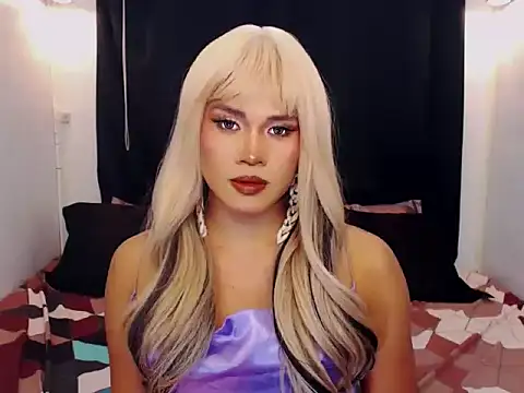 Snapshot of YllanaAltheaXxX chatting on February 24, 2026, 6:03 am YllanaAltheaXxX online show from February 24, 2026, 6:03 am