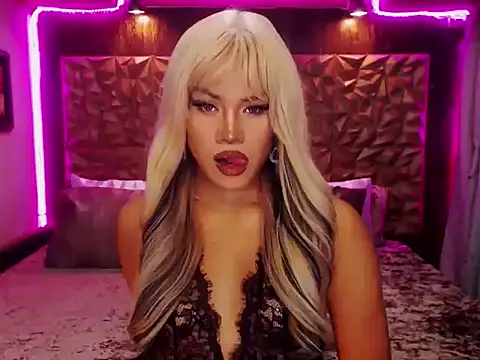 Snapshot of YllanaAltheaXxX chatting on September 21, 2025, 5:07 pm YllanaAltheaXxX online show from September 21, 2025, 5:07 pm