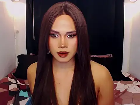 Snapshot of YllanaAltheaXxX chatting on February 19, 2026, 5:21 pm YllanaAltheaXxX online show from February 19, 2026, 5:21 pm