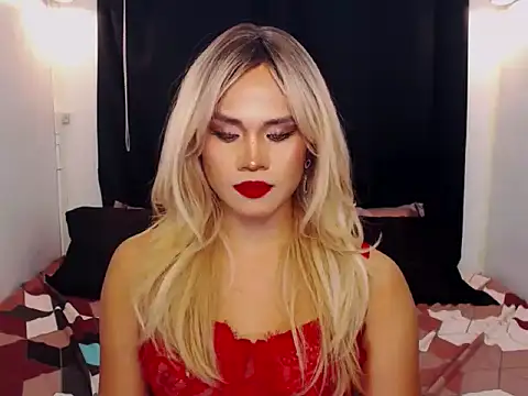 Snapshot of YllanaAltheaXxX chatting on February 13, 2026, 7:19 am YllanaAltheaXxX online show from February 13, 2026, 7:19 am