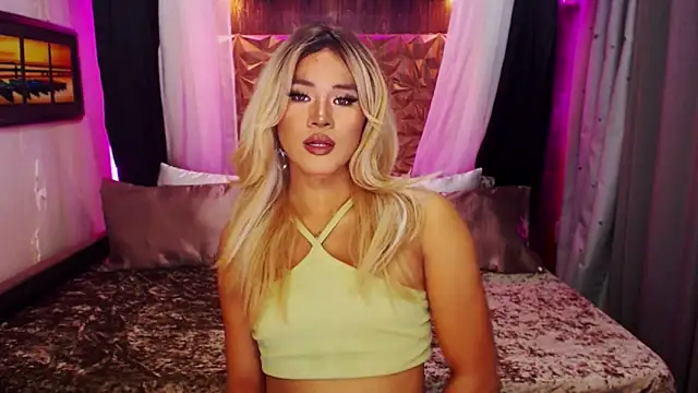 Snapshot of YllanaAltheaXxX chatting on November 20, 2025, 6:47 am YllanaAltheaXxX online show from November 20, 2025, 6:47 am