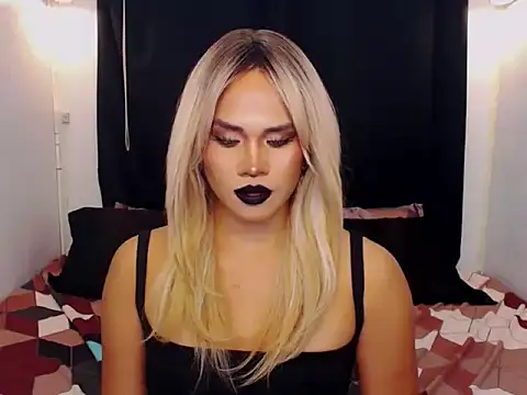 Snapshot of YllanaAltheaXxX chatting on February 7, 2026, 5:15 am YllanaAltheaXxX online show from February 7, 2026, 5:15 am