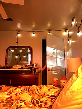 thejohnryancollection online show from November 2, 2025, 10:59 pm