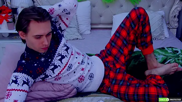 WilliamDyson online show from December 20, 2025, 3:20 am