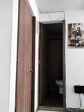 Fernandar2025 online show from November 12, 2025, 2:21 pm