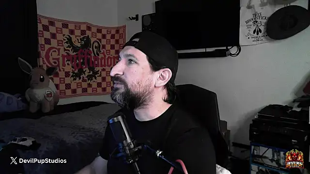 DevilPup75  online show from January 17, 2026, 12:48 am