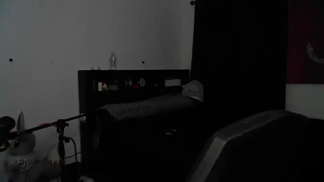 DevilPup75  online show from May 14, 2026, 5:26 am