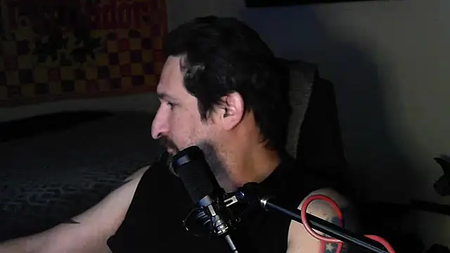 DevilPup75  online show from September 24, 2025, 10:22 am