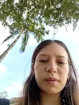 Tiiana online show from January 7, 2026, 5:40 pm